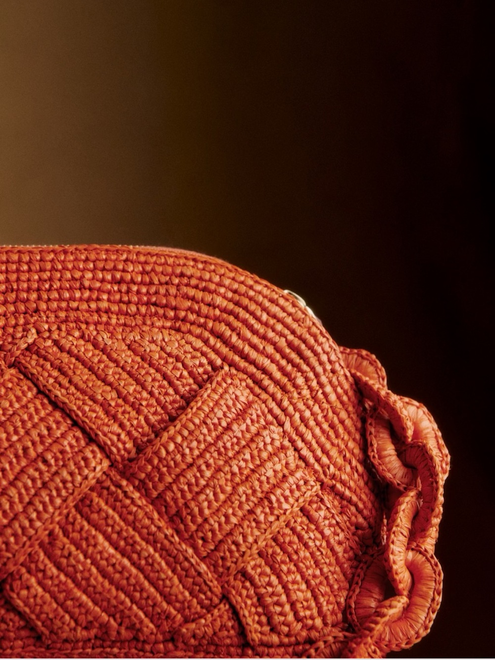 NWT Sezane Isabelle Bag in Braided Coral Raffia - Picture 3 of 7
